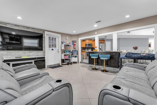 1721 SW 87th Terrace, Miramar, FL 33025