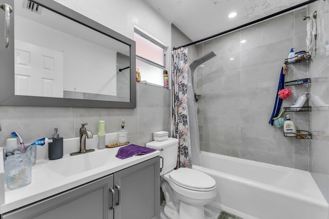 1721 SW 87th Terrace, Miramar, FL 33025