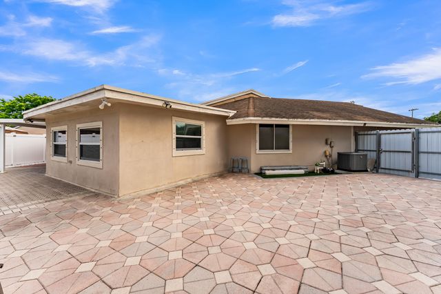 1721 SW 87th Terrace, Miramar, FL 33025