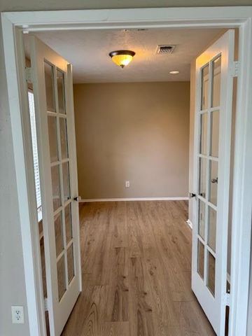 17122 Kings Walk Lane, Houston, TX 77070