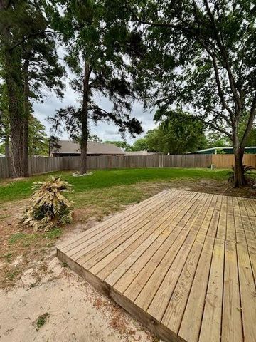 17122 Kings Walk Lane, Houston, TX 77070