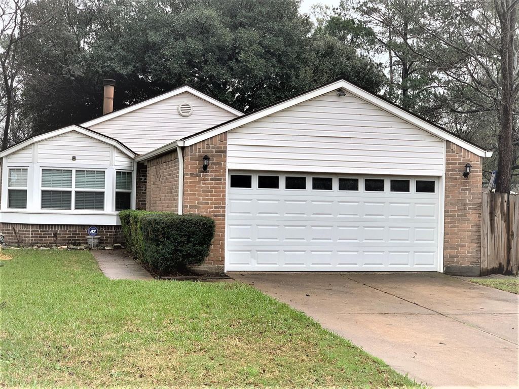 17122 Kings Walk Lane, Houston, TX 77070