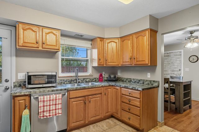 5220 Conklin Drive, Hilliard, OH 43026