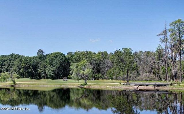 8204 HAMPTON LAKE Lane, Jacksonville, FL 32256
