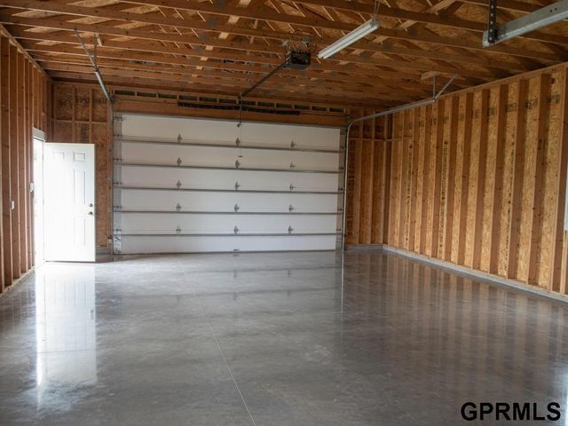 302 Prairie Road, Plattsmouth, NE 68048