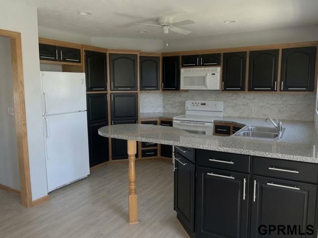 302 Prairie Road, Plattsmouth, NE 68048
