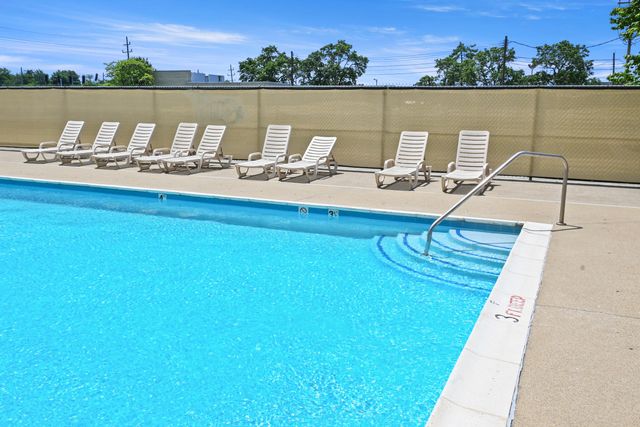 2121 Nicholasville Road 503, Lexington, KY 40503