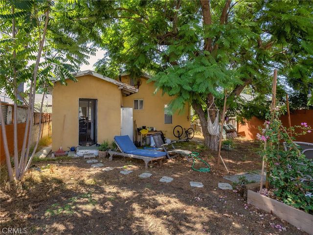 319 W Windsor Road, Glendale, CA 91204