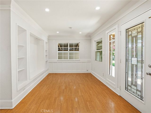 319 W Windsor Road, Glendale, CA 91204