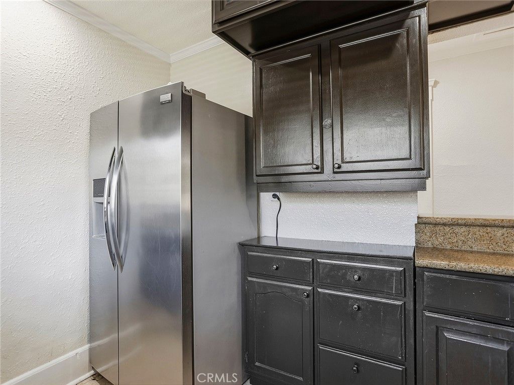 319 W Windsor Road, Glendale, CA 91204 — photo 4