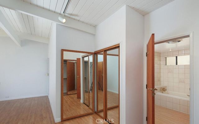 1300 Paseo Redondo, Burbank, CA 91501