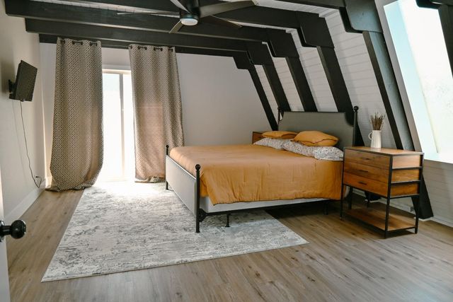 4220 Tomahawk Trail, Copperopolis, CA 95228