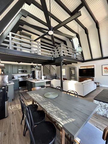 4220 Tomahawk Trail, Copperopolis, CA 95228