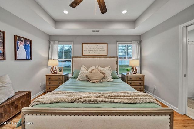 200 Stringer Ln, Mt Washington, KY 40047