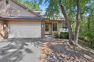 811 East Post Road SE, Cedar Rapids, IA 52403