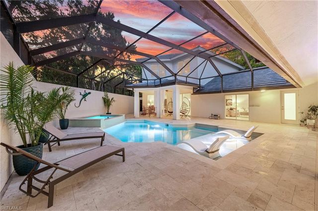 8058 Vera Cruz WAY, Naples, FL 34109