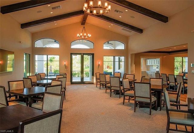 8058 Vera Cruz WAY, Naples, FL 34109