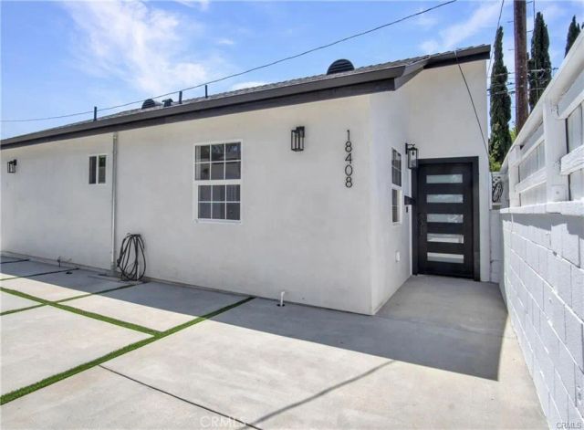 18406 Jovan Street, Tarzana, CA 91335
