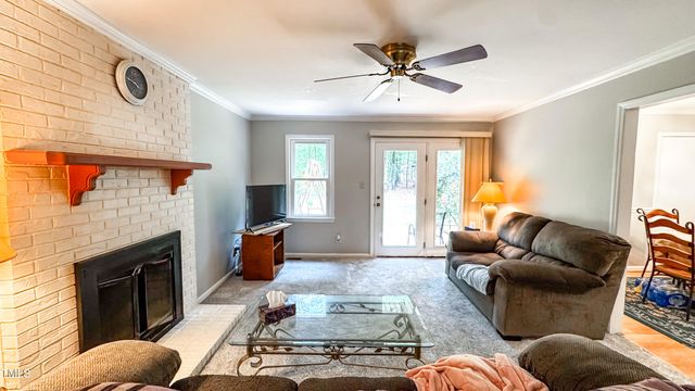 5728 Carriagehouse Court, Apex, NC 27539