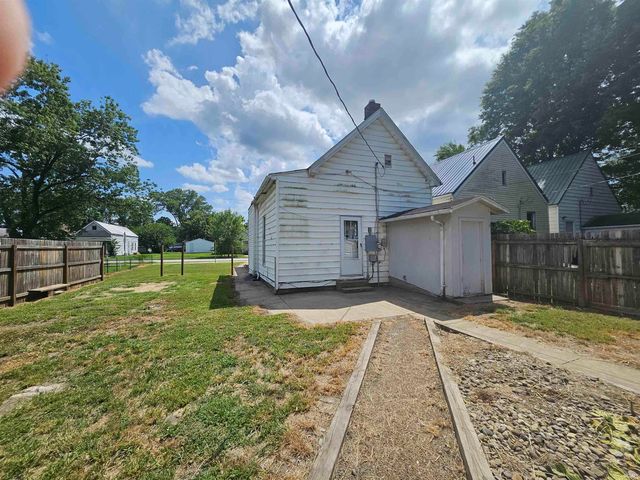 1312 E Walnut Street, Evansville, IN 47714