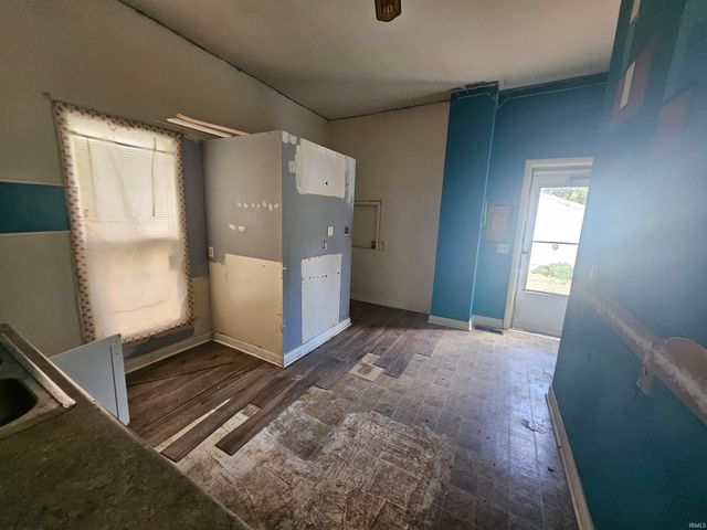 1312 E Walnut Street, Evansville, IN 47714