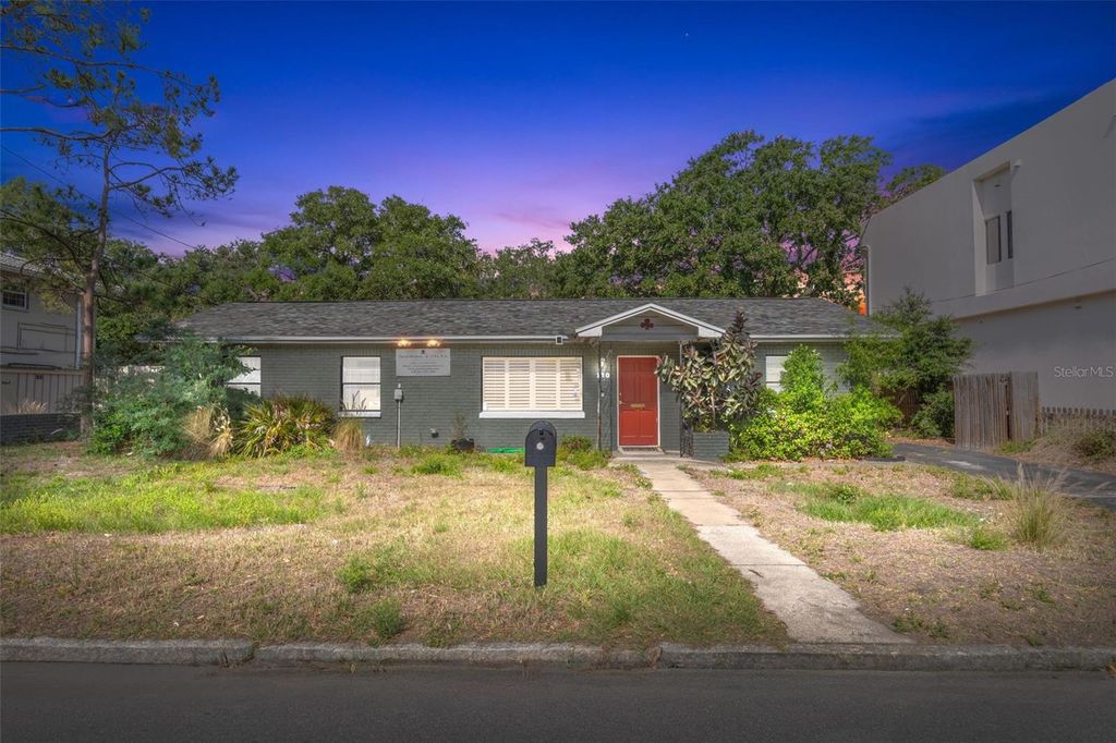 Image 2 of property listing at 110 N LINCOLN AVENUE, Tampa, FL 33609