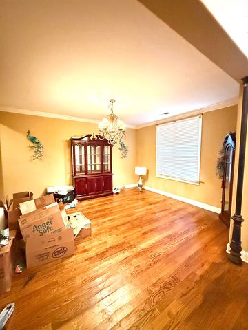 4447 WHISPER SPRING DR, Collierville, TN 38017