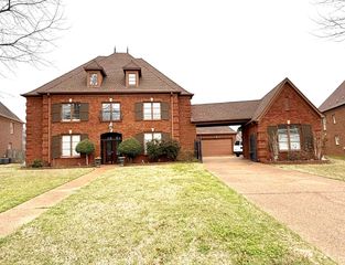 4447 WHISPER SPRING DR, Collierville, TN 38017