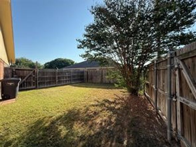 11911 Metmora Court, Fort Worth, TX 76008