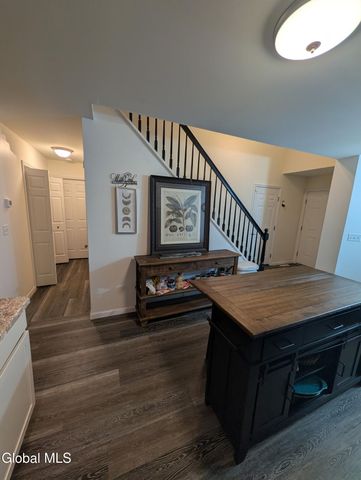 36 Chip Shot Way, Mechanicville, NY 12118