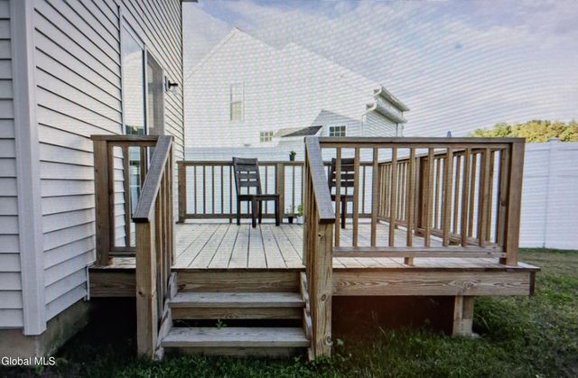 36 Chip Shot Way, Mechanicville, NY 12118