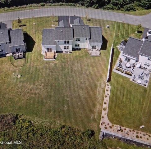 36 Chip Shot Way, Mechanicville, NY 12118