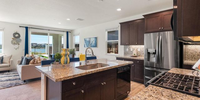 3026 Mulholland Dr, Lathrop, CA 95330