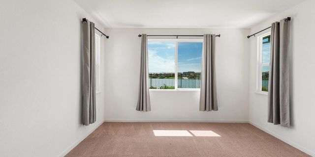 3026 Mulholland Dr, Lathrop, CA 95330