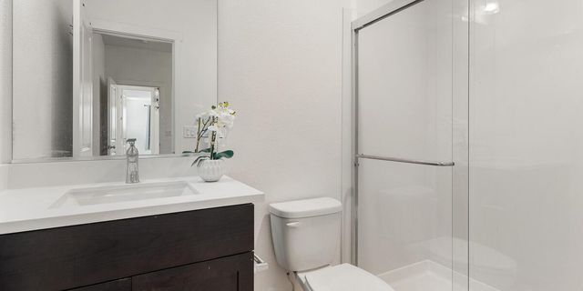 3026 Mulholland Dr, Lathrop, CA 95330