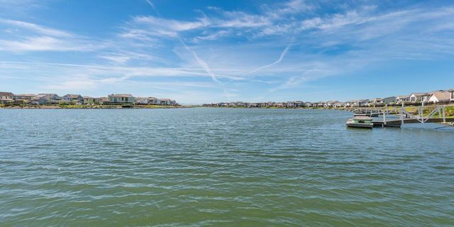 3026 Mulholland Dr, Lathrop, CA 95330