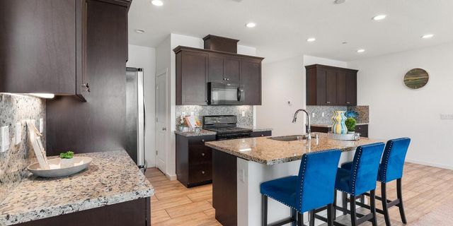 3026 Mulholland Dr, Lathrop, CA 95330