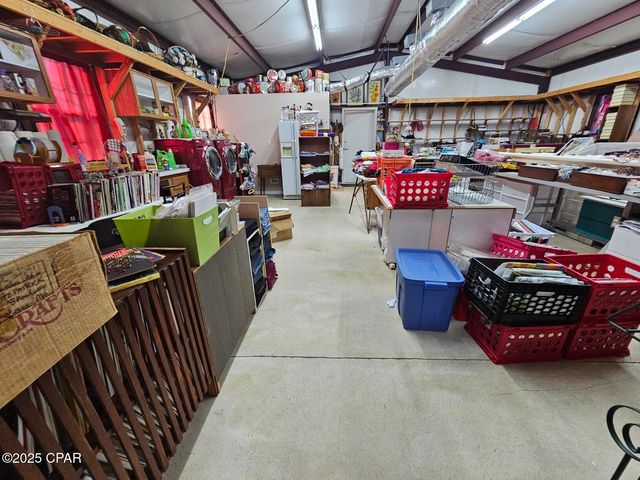 5279 NW County Rd 274, Altha, FL 32421