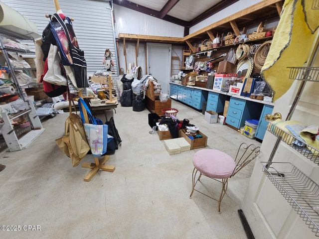 5279 NW County Rd 274, Altha, FL 32421