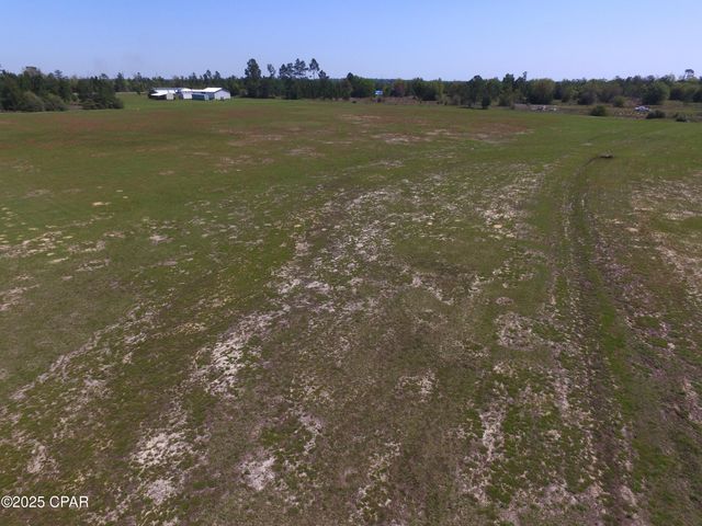 5279 NW County Rd 274, Altha, FL 32421