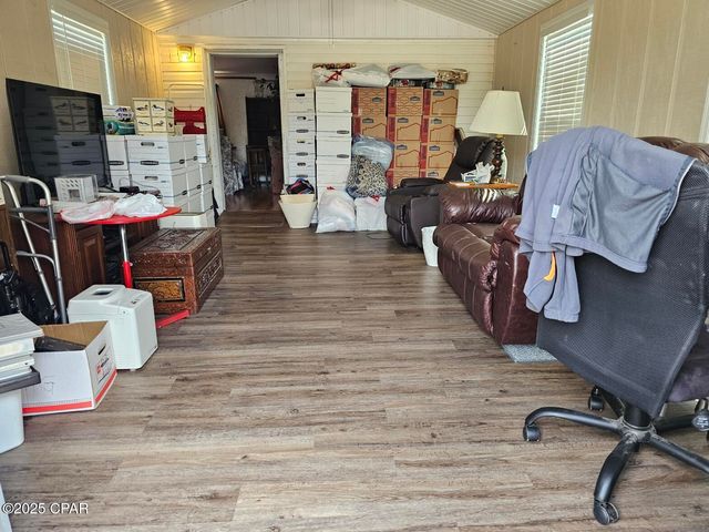 5279 NW County Rd 274, Altha, FL 32421