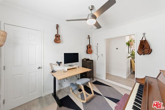 3830 W 59th Street, Los Angeles, CA 90043