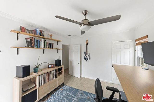 3830 W 59th Street, Los Angeles, CA 90043