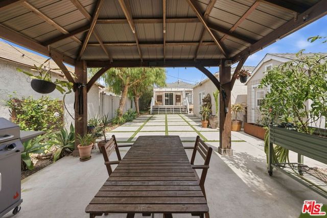 3830 W 59th Street, Los Angeles, CA 90043