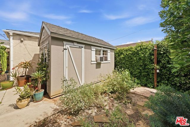 3830 W 59th Street, Los Angeles, CA 90043