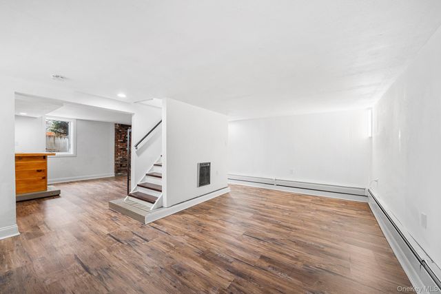 9 Sunrise Terrace, Newburgh, NY 12553