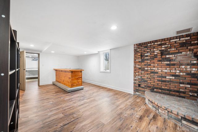 9 Sunrise Terrace, Newburgh, NY 12553