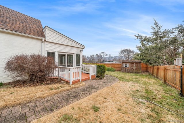 9 Sunrise Terrace, Newburgh, NY 12553