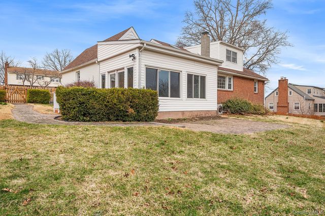 9 Sunrise Terrace, Newburgh, NY 12553