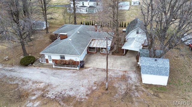 4402 Wanda Road, Edwardsville, IL 62025